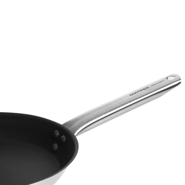 Matfer Bourgeat Tradition Pro Non-Stick Frying Pan 20cm - Image 2
