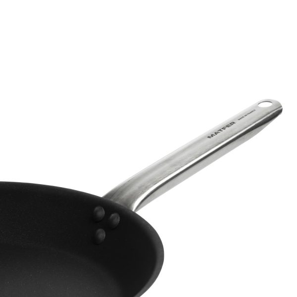 Matfer Bourgeat Tradition Pro Non-Stick Frying Pan 24cm - Image 2