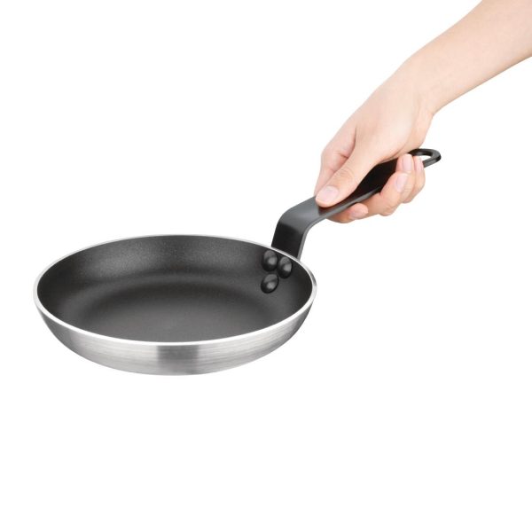 Nisbets Essentials Non-Stick Teflon Frying Pan 200mm - Image 2