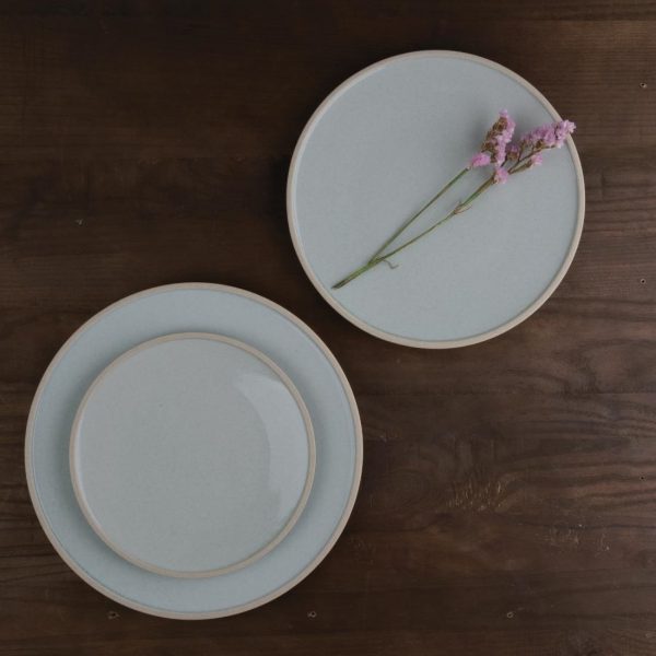 Olympia Anello Natural Raw Edge Plates 285mm (Pack of 4) - Image 4