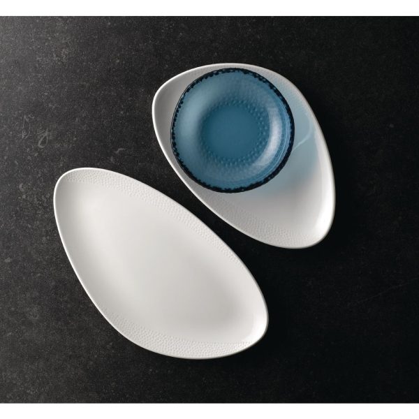 Isla White Chefs' Triangle Plate 13 3/4 x 7 3/8 " (Box 6) - Image 2