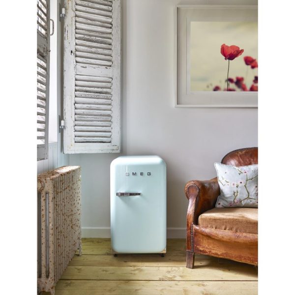 Smeg 50s Retro Mini Bar Fridge Pastel Green FAB5RPG5 - Image 3