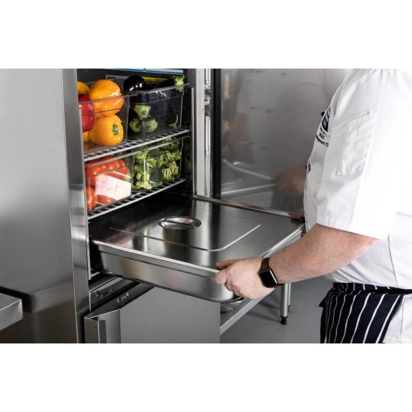 Polar U-Series Fridge Freezer 600Ltr - Image 3