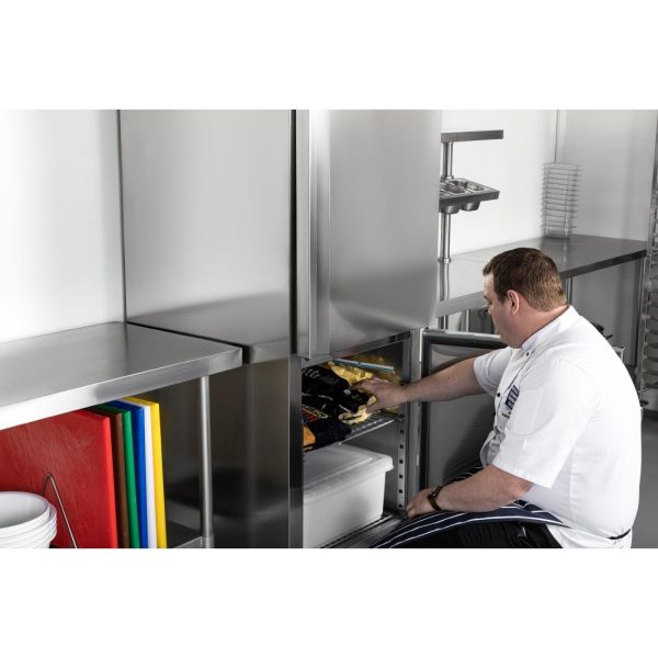 Polar U-Series Fridge Freezer 600Ltr - Image 4