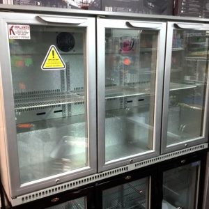 HUSKY Back Bar Bottle Cooler 3 Hinged Doors Triple Display Fridge 330 Ltr