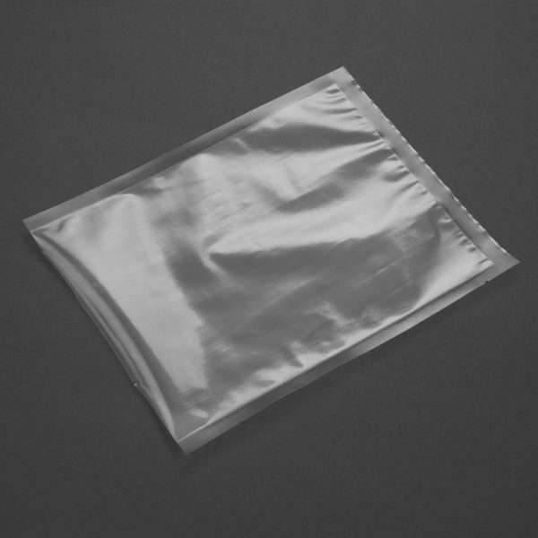 Vogue Micro-channel Vacuum Pack Bags 200x250mm (Pack of 50) - Image 2