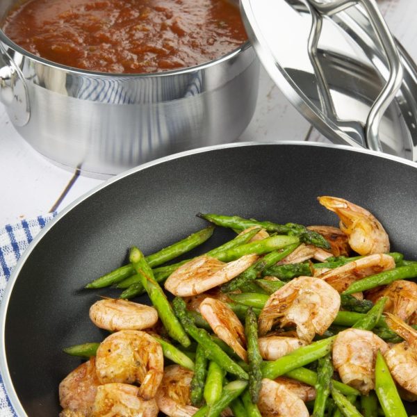 Nisbets Essentials Cook Like A Pro 4-Piece Saucepan and Frying Pan Set - Image 4