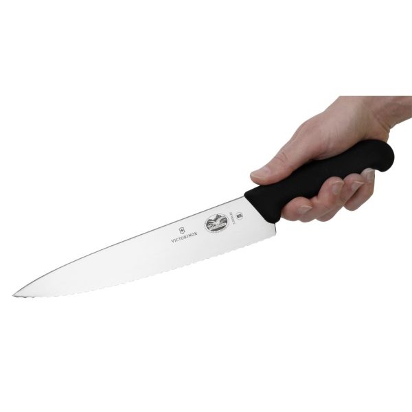 Victorinox Fibrox Serrated Carving Knife 22.2cm - Image 5