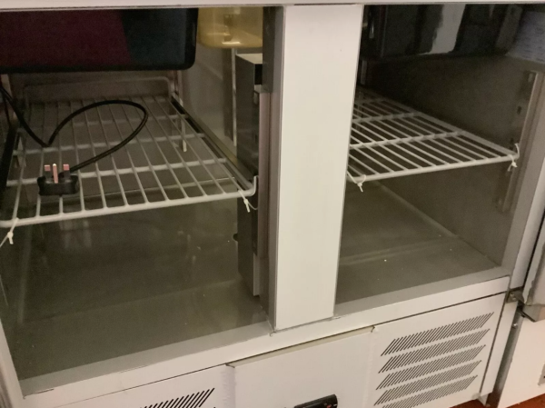 2 Door Saladette Pizza Prep Fridge - Image 3
