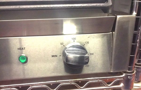 Buffalo Single Large Flat Plates Contact Grill - Image 4