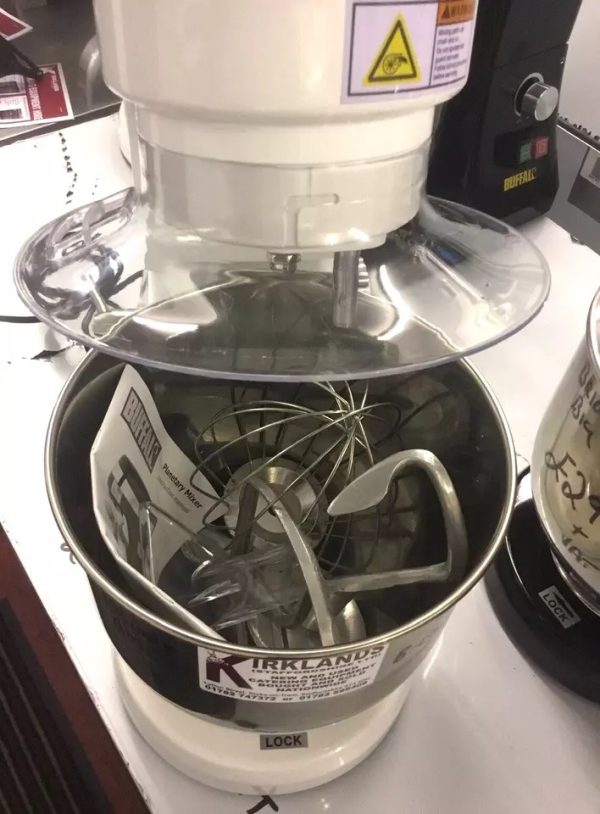 Buffalo White 7Ltr Counter Planetary Mixer - Image 2