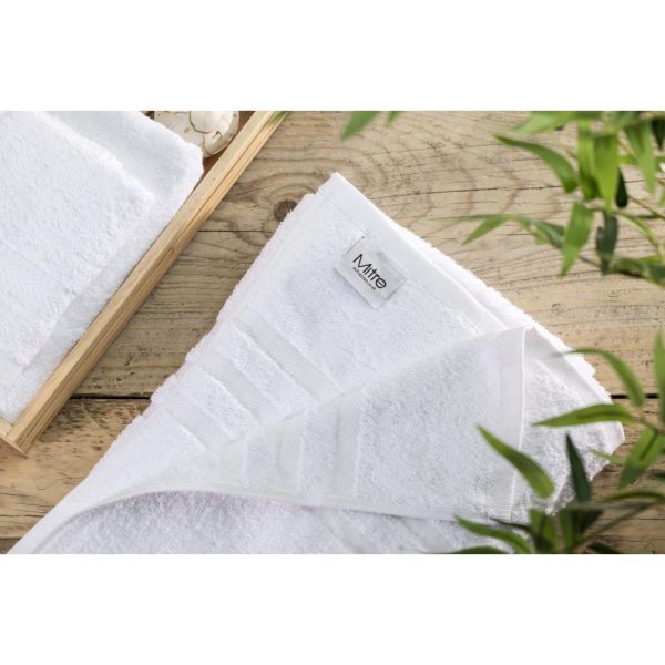 Mitre Comfort Nova Bath Towel White - Image 7
