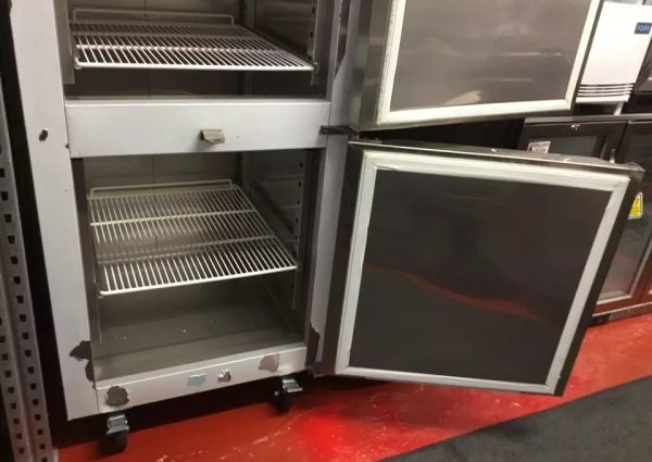 Upright Stable Half Door Fridge Stainless Steel 600 Litre Capacity - Image 4