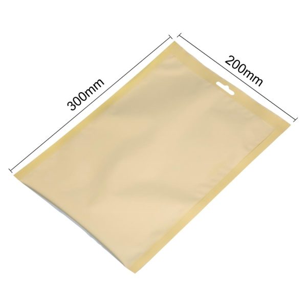 Vogue Gold Flat Vacuum Pouches 200x300mm (100 Pack) - Image 5