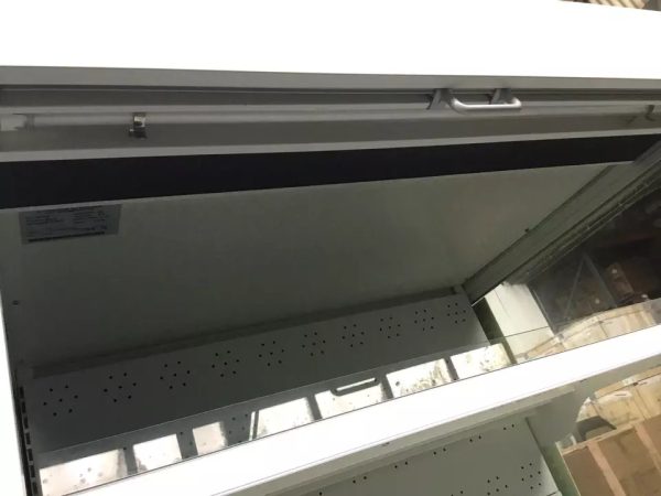 1m Multi-Deck Display Fridge with Light & Night Blind - Image 4