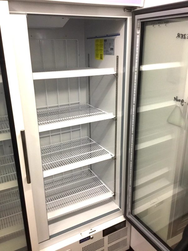 Polar Upright Display Freezer 920L Internal & External Lights - Image 3