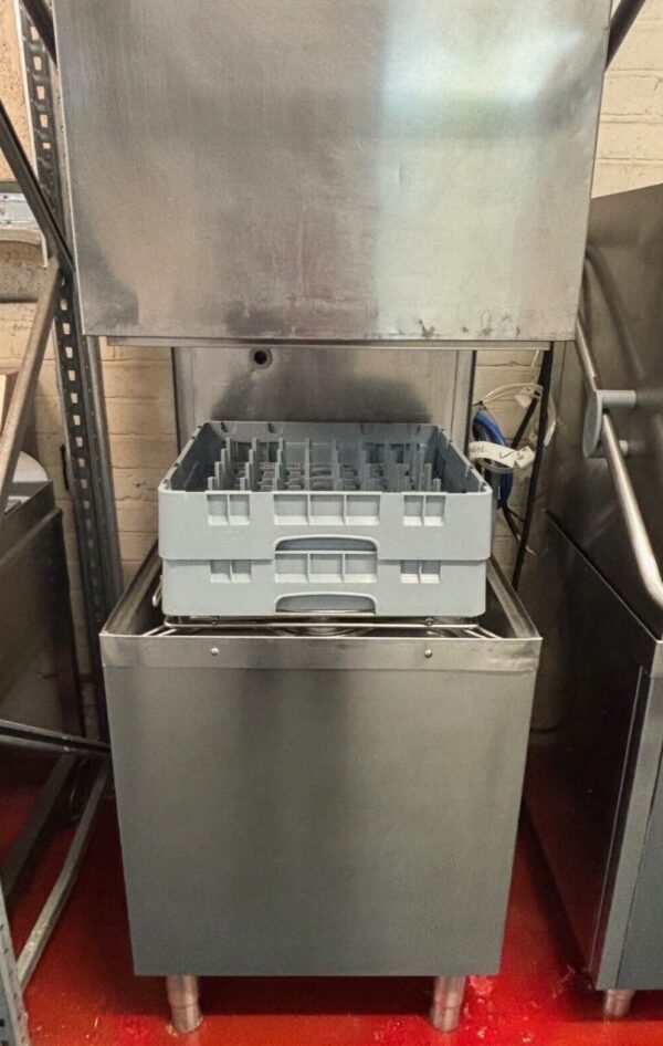 Maidaid Passthrough Dishwasher 3 Phase Detergent & Drain Pump - Image 2